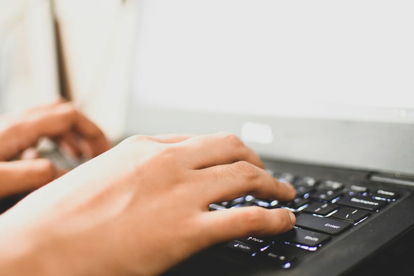 typing hands tax accounting